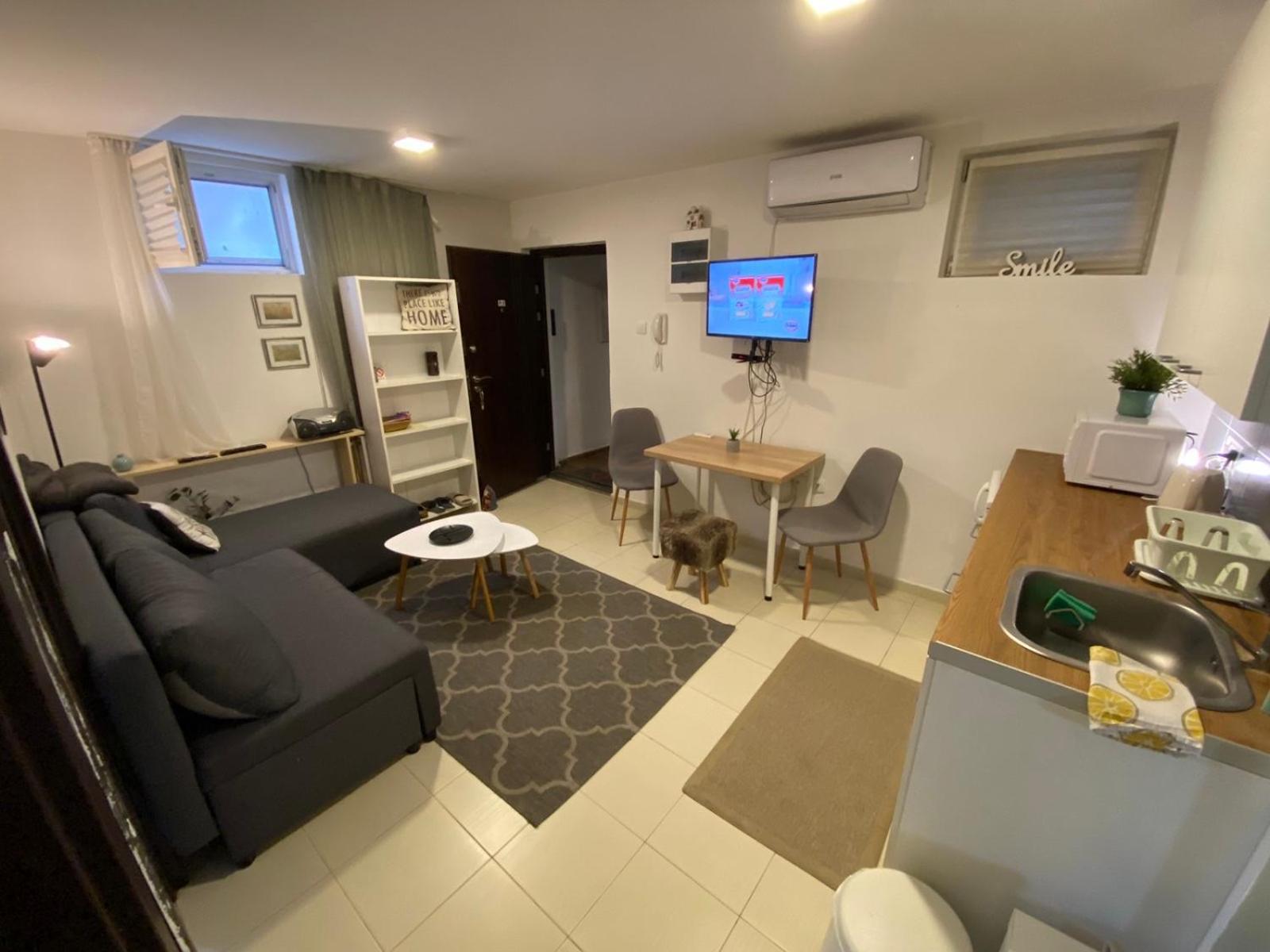 N6 Apartment Újvidék Kültér fotó
